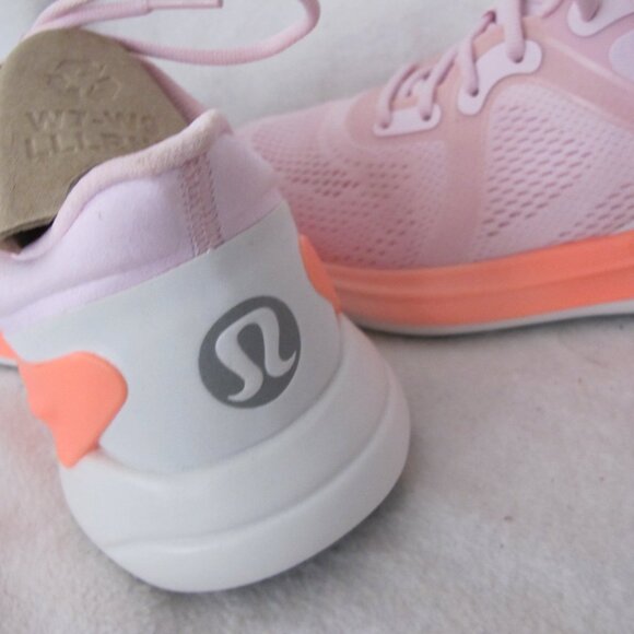 NEW in Box -  Lululemon Blissfeel Run Shoes - 7 - Picture 8 of 11